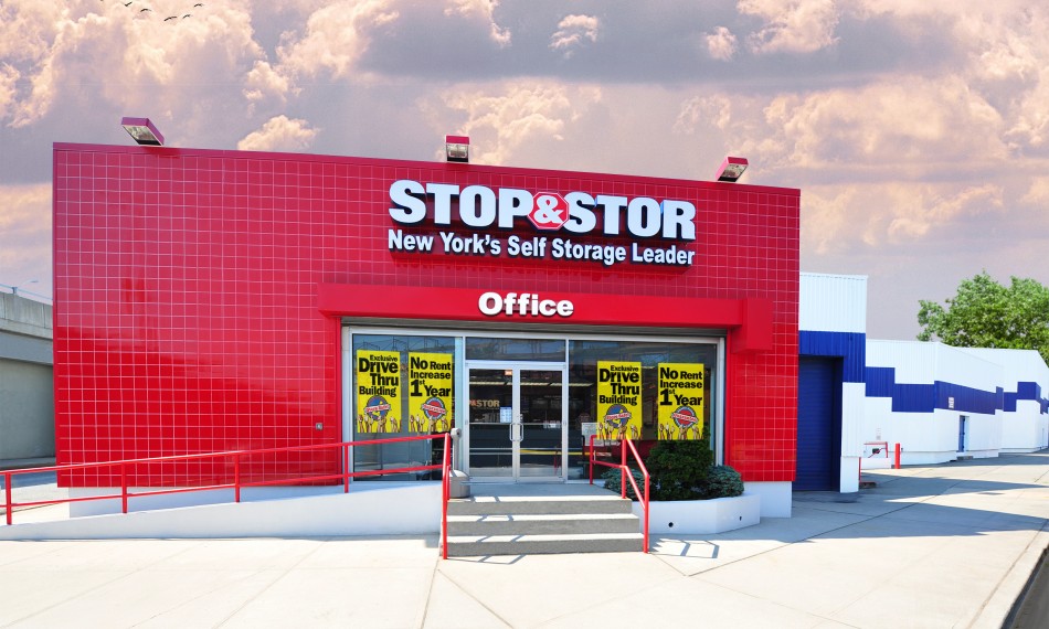 Woodhaven/ Forest Hills Storage Up To 2 FREE Months Stop & Stor